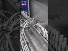 بطری شیشه ای با رنگ اسپری گیل ناخن